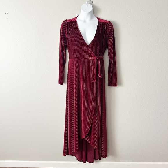 BALTIC BORN Jada Mulberry Burgundy Velvet Ribbed Wrap Maxi Dress‎ Size XL - Picture 2 of 8